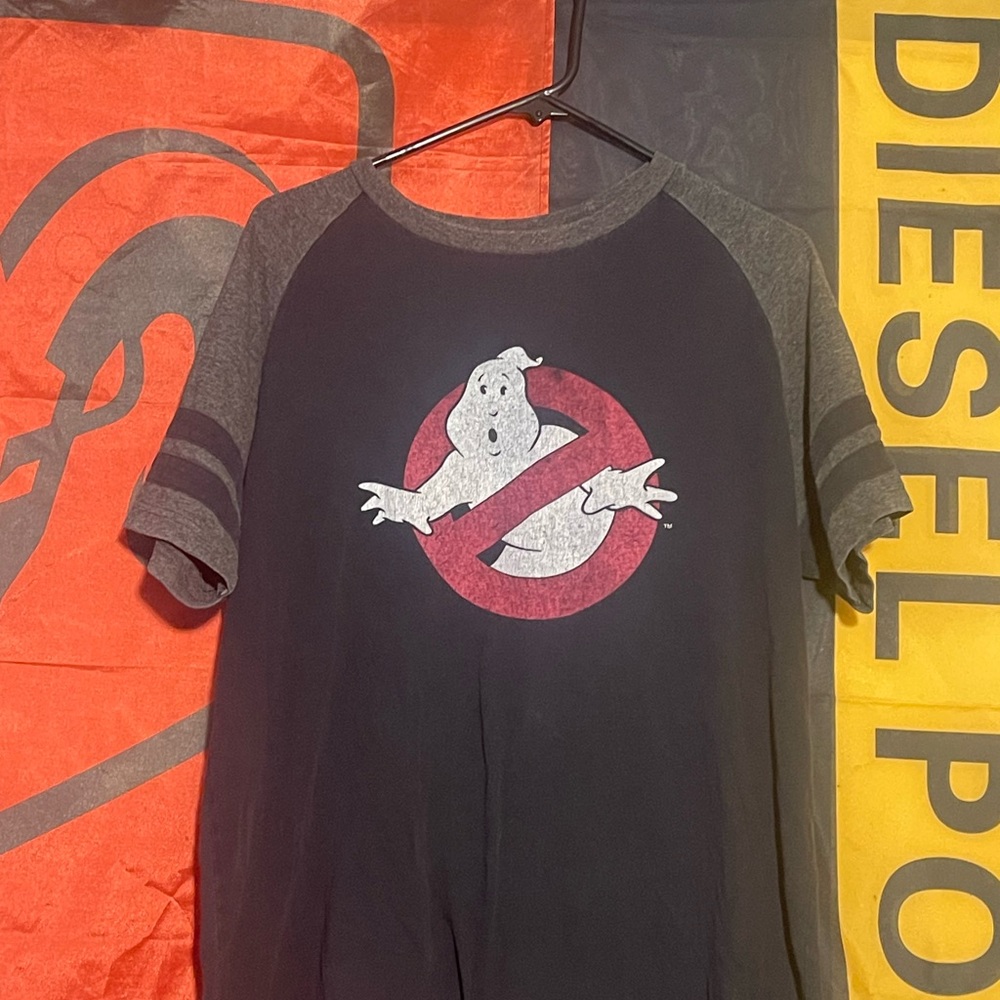 Women’s large ghostbusters tee